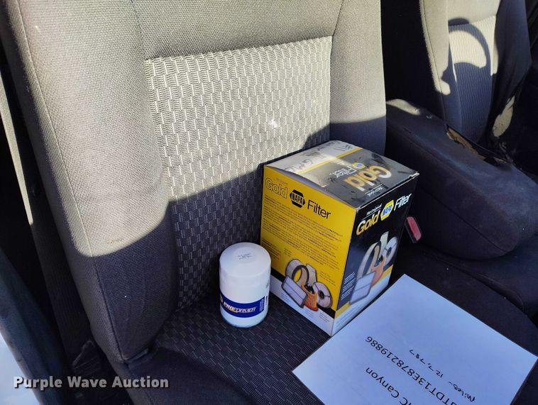 image for item IH9466 2007 GMC Canyon Crew Cab pickup truck