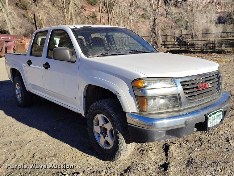 image for item IH9466 2007 GMC Canyon Crew Cab pickup truck