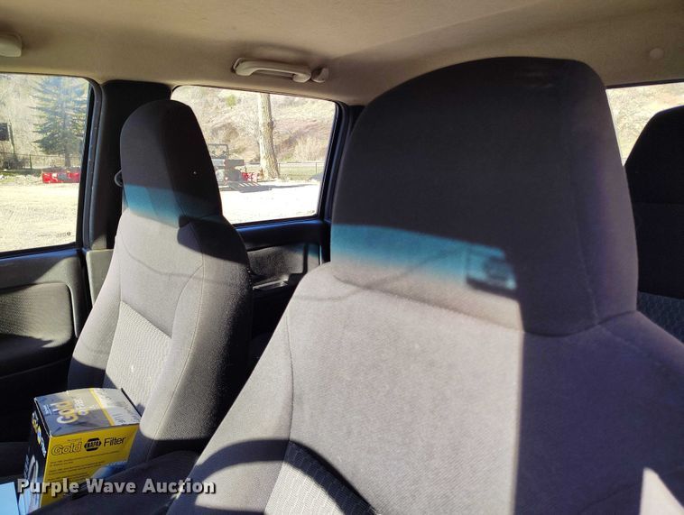 image for item IH9466 2007 GMC Canyon Crew Cab pickup truck