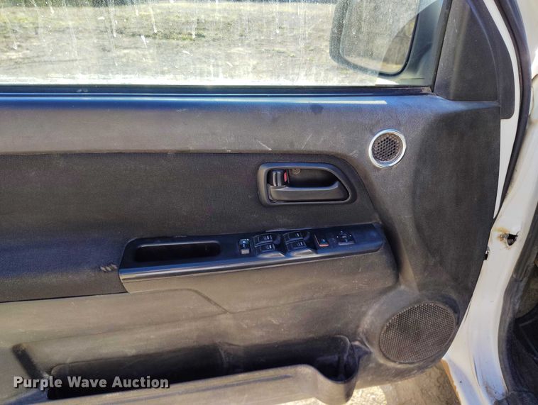 image for item IH9466 2007 GMC Canyon Crew Cab pickup truck