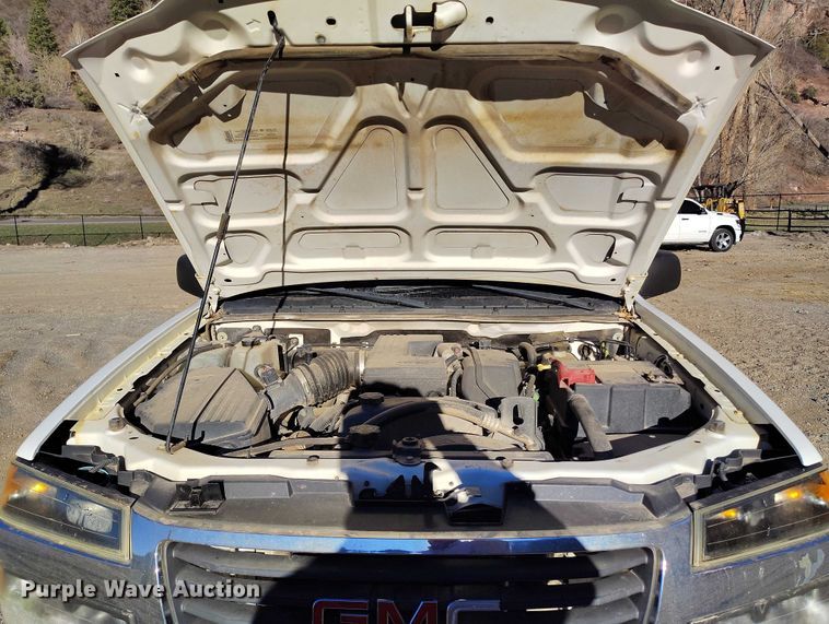 image for item IH9466 2007 GMC Canyon Crew Cab pickup truck