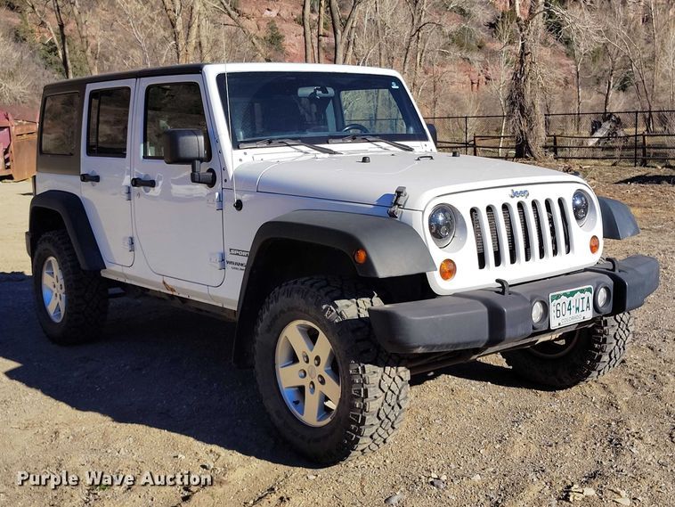 image for item IH9471 2012 Jeep Wrangler Unlimited Sport  SUV