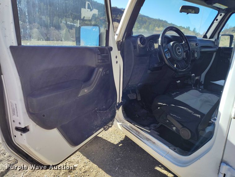 image for item IH9471 2012 Jeep Wrangler Unlimited Sport  SUV