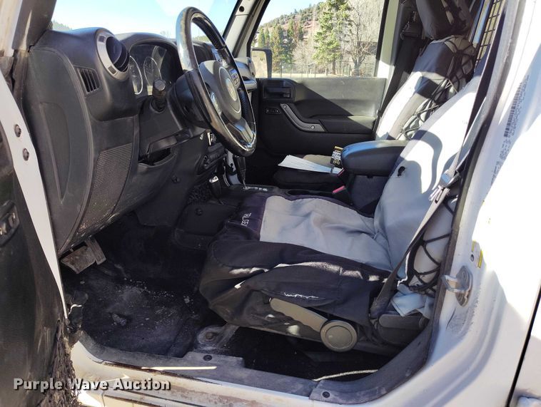 image for item IH9471 2012 Jeep Wrangler Unlimited Sport  SUV