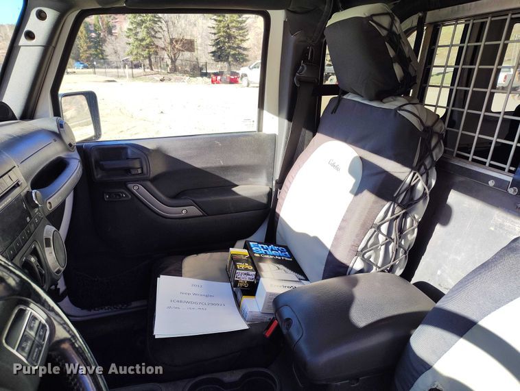 image for item IH9471 2012 Jeep Wrangler Unlimited Sport  SUV