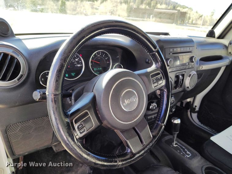 image for item IH9471 2012 Jeep Wrangler Unlimited Sport  SUV