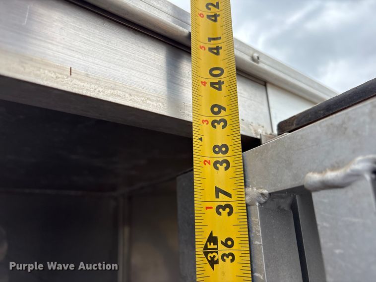 image for item NK9065 2009 Chevrolet Silverado 2500HD Ext. Cab animal control pickup truck