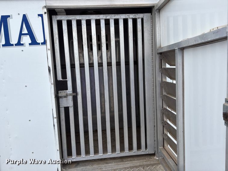 image for item NK9065 2009 Chevrolet Silverado 2500HD Ext. Cab animal control pickup truck