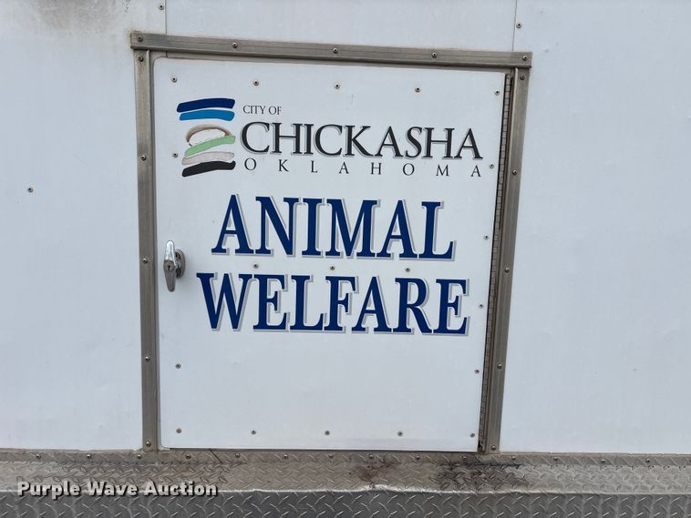 image for item NK9065 2009 Chevrolet Silverado 2500HD Ext. Cab animal control pickup truck