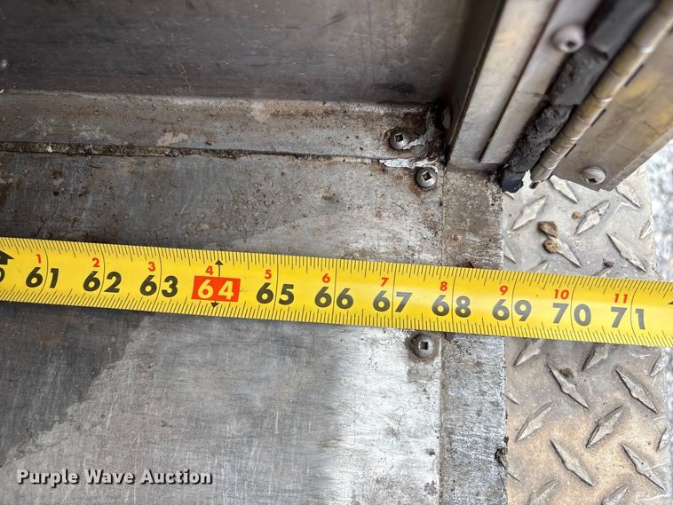 image for item NK9065 2009 Chevrolet Silverado 2500HD Ext. Cab animal control pickup truck