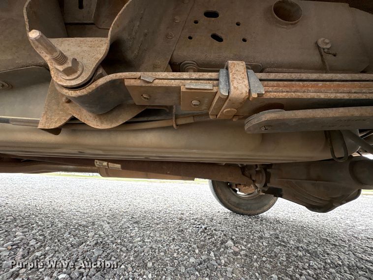 image for item NK9065 2009 Chevrolet Silverado 2500HD Ext. Cab animal control pickup truck