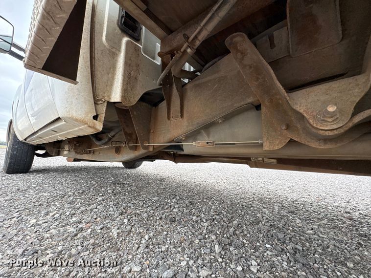 image for item NK9065 2009 Chevrolet Silverado 2500HD Ext. Cab animal control pickup truck