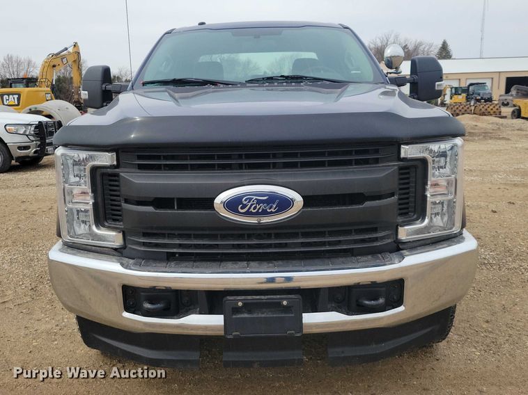 image for item NK9926 2019 Ford F250 Super Duty Ext. Cab pickup truck