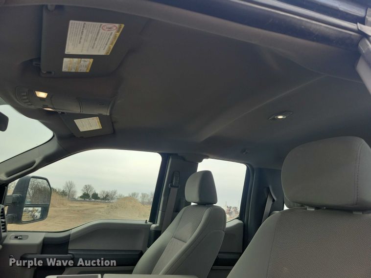 image for item NK9926 2019 Ford F250 Super Duty Ext. Cab pickup truck