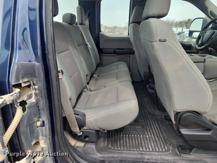 image for item NK9926 2019 Ford F250 Super Duty Ext. Cab pickup truck