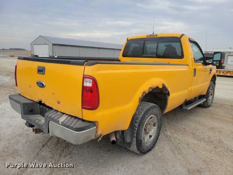 image for item NK9927 2008 Ford F250 Super Duty XLT pickup truck