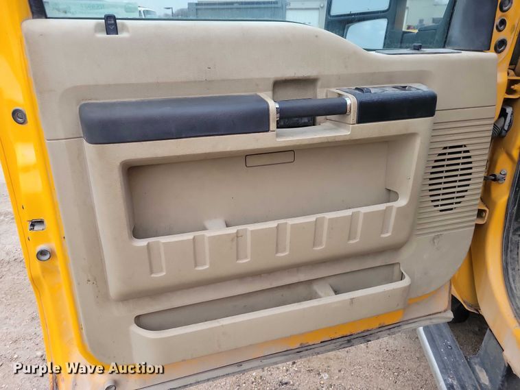 image for item NK9927 2008 Ford F250 Super Duty XLT pickup truck