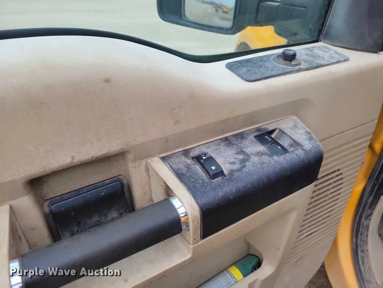 image for item NK9927 2008 Ford F250 Super Duty XLT pickup truck