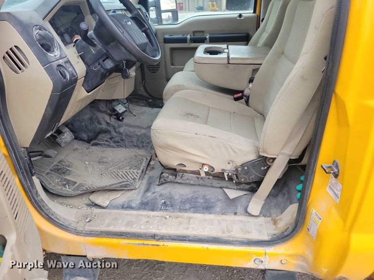 image for item NK9927 2008 Ford F250 Super Duty XLT pickup truck