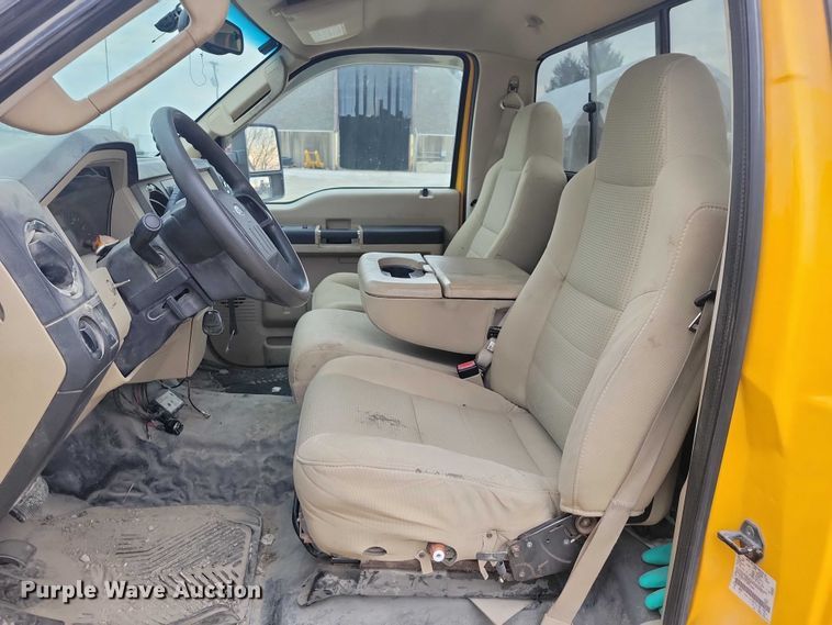 image for item NK9927 2008 Ford F250 Super Duty XLT pickup truck