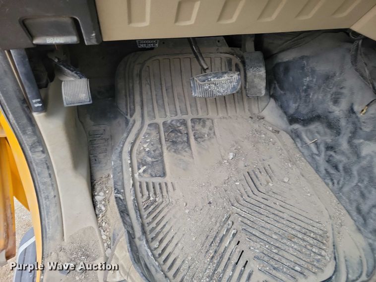 image for item NK9927 2008 Ford F250 Super Duty XLT pickup truck