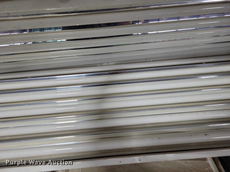 image for item NK9928 T5 Shop lights
