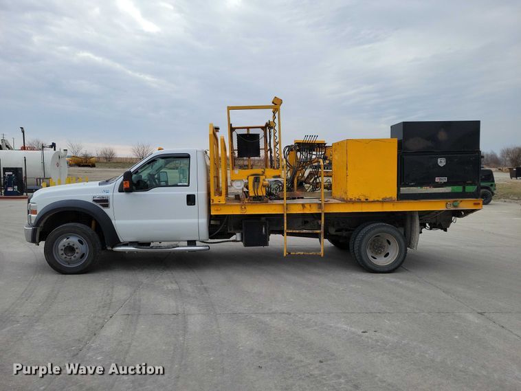 image for item NK9929 2008 Ford F450 Super Duty traffic sign truck