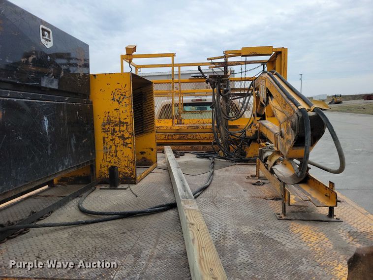 image for item NK9929 2008 Ford F450 Super Duty traffic sign truck