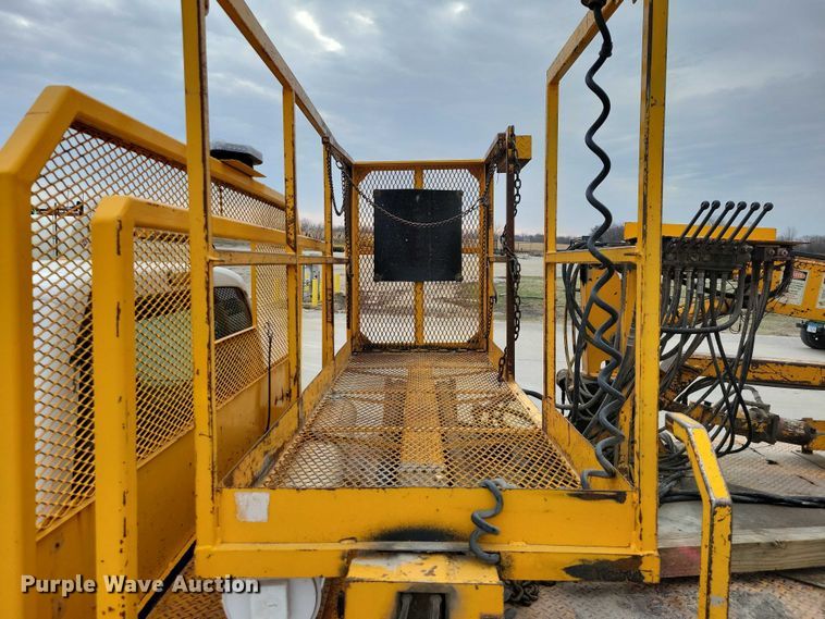 image for item NK9929 2008 Ford F450 Super Duty traffic sign truck