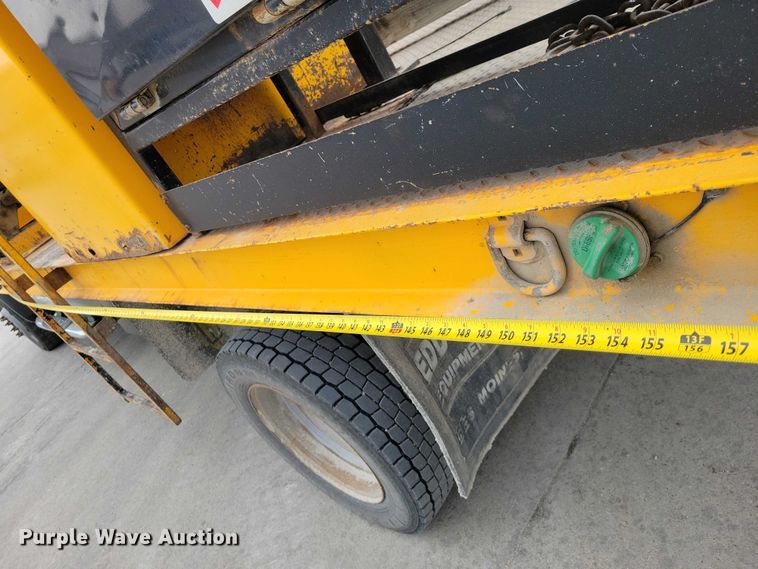 image for item NK9929 2008 Ford F450 Super Duty traffic sign truck