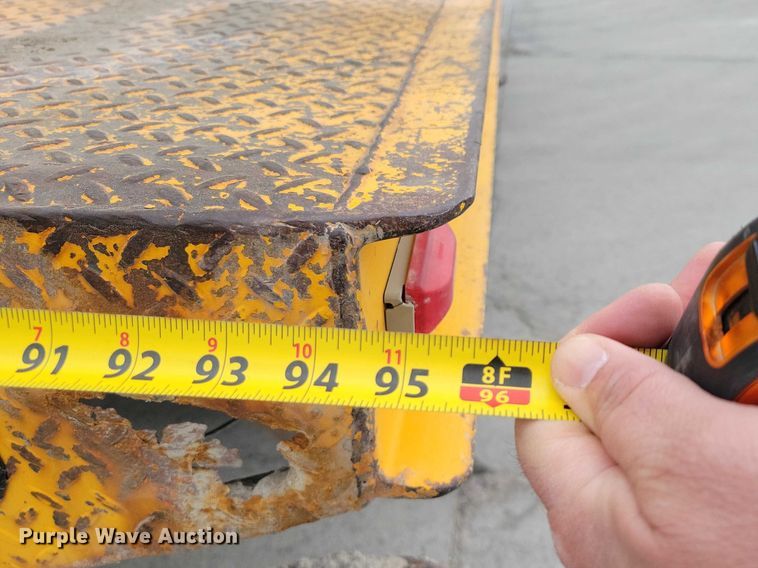 image for item NK9929 2008 Ford F450 Super Duty traffic sign truck