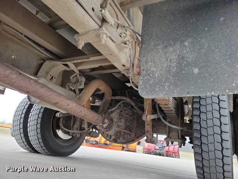 image for item NK9929 2008 Ford F450 Super Duty traffic sign truck