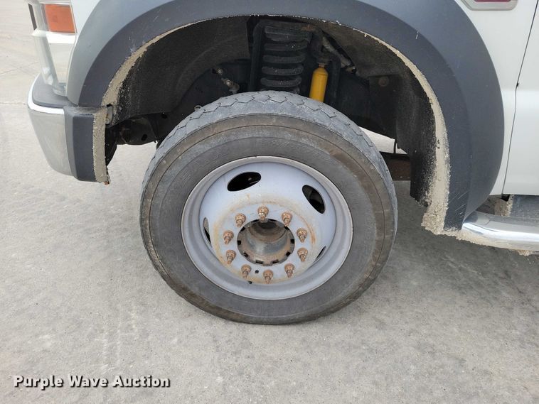 image for item NK9929 2008 Ford F450 Super Duty traffic sign truck