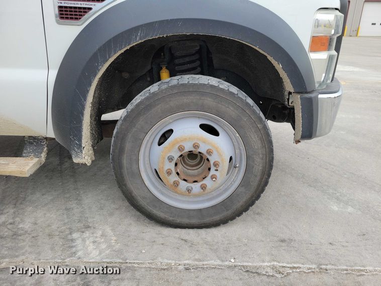 image for item NK9929 2008 Ford F450 Super Duty traffic sign truck