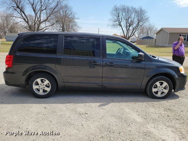 image for item NK9931 2011 Dodge Grand Caravan van