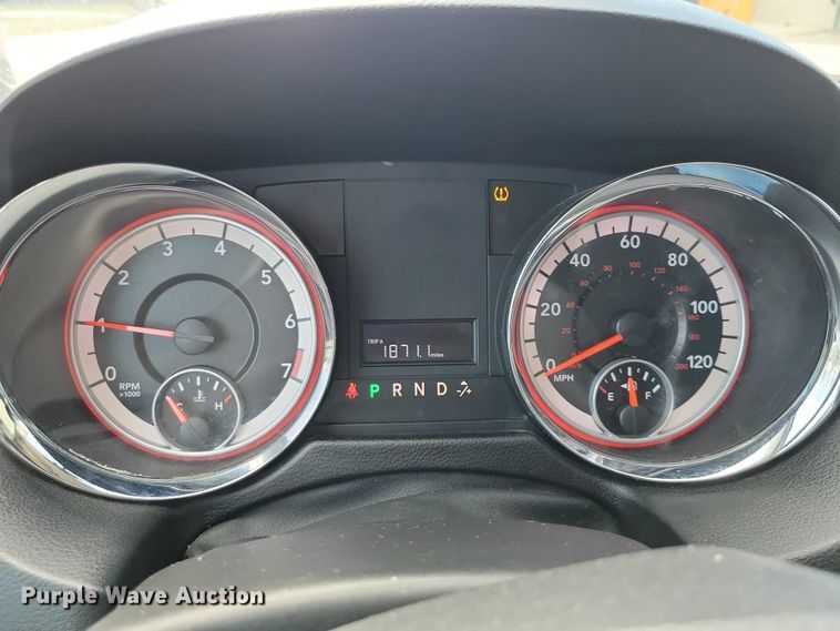 image for item NK9931 2011 Dodge Grand Caravan van