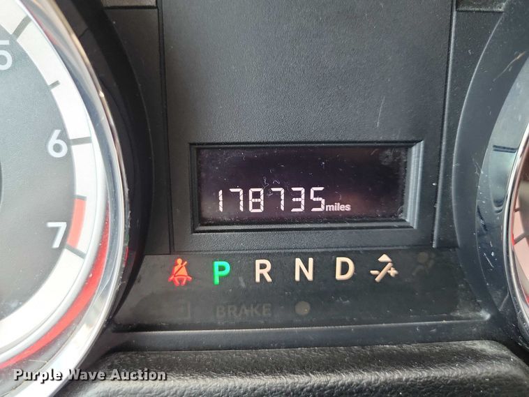 image for item NK9931 2011 Dodge Grand Caravan van