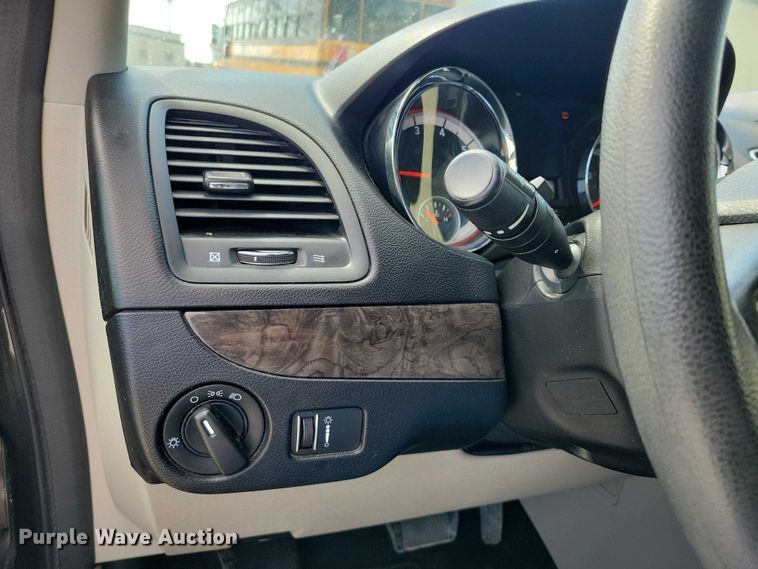 image for item NK9931 2011 Dodge Grand Caravan van