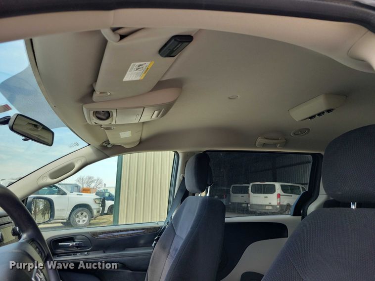 image for item NK9931 2011 Dodge Grand Caravan van