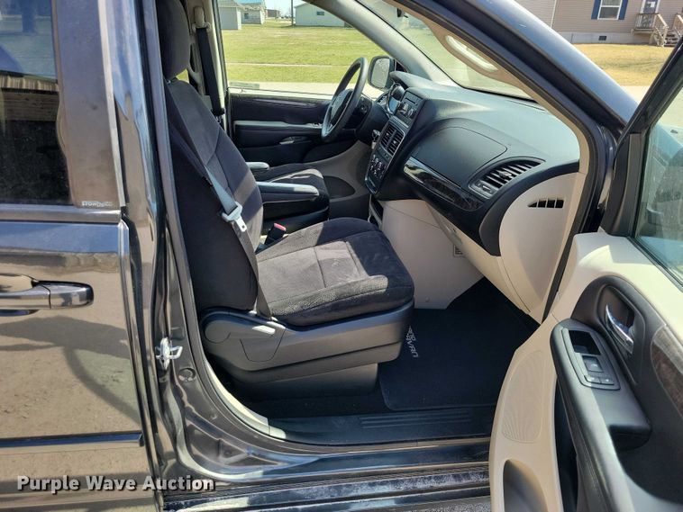 image for item NK9931 2011 Dodge Grand Caravan van