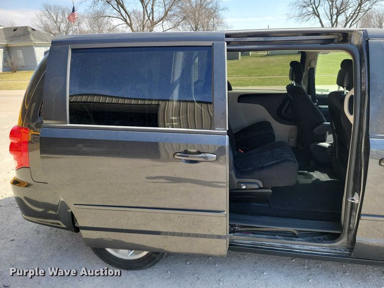 image for item NK9931 2011 Dodge Grand Caravan van