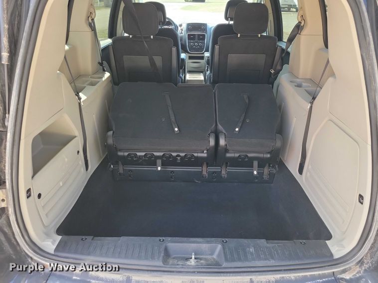 image for item NK9931 2011 Dodge Grand Caravan van