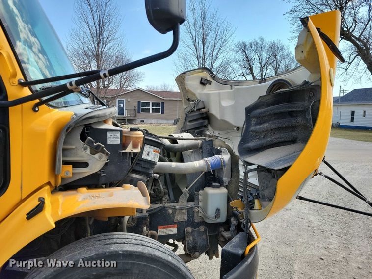 image for item NK9932 2008 Thomas school bus