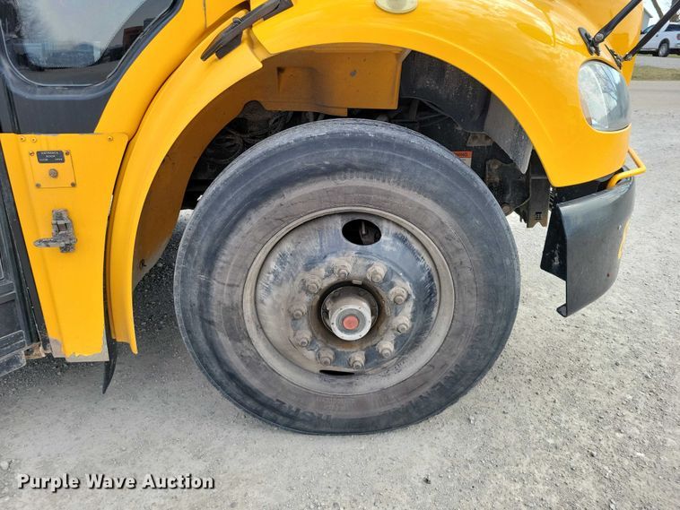 image for item NK9932 2008 Thomas school bus