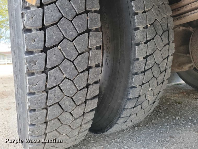 image for item NK9932 2008 Thomas school bus