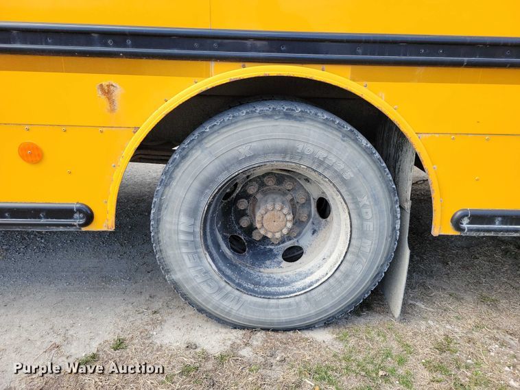 image for item NK9932 2008 Thomas school bus