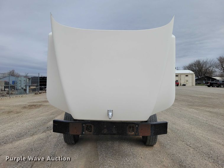 image for item NK9967 2000 Mack CH613 semi truck