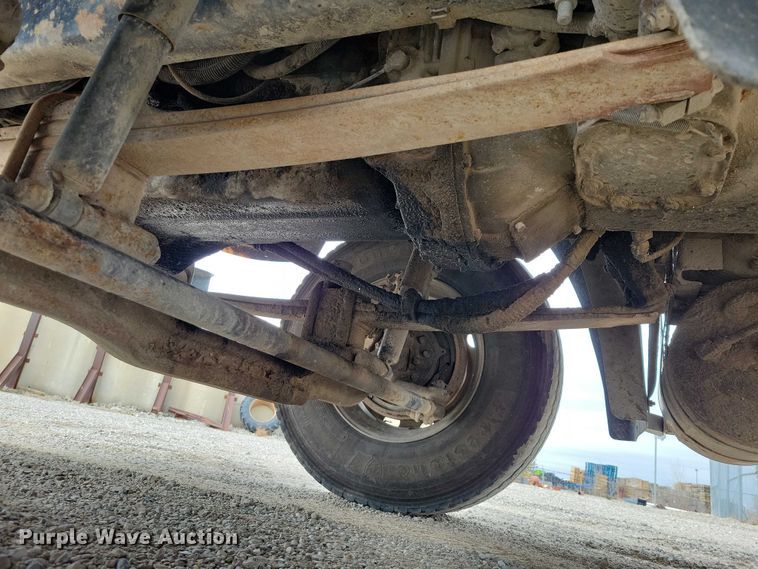 image for item NK9967 2000 Mack CH613 semi truck