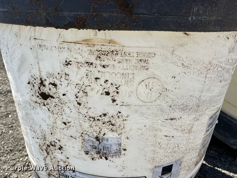 image for item DQ7755 (7) chemical totes
