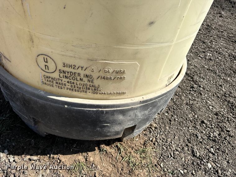 image for item DQ7755 (7) chemical totes